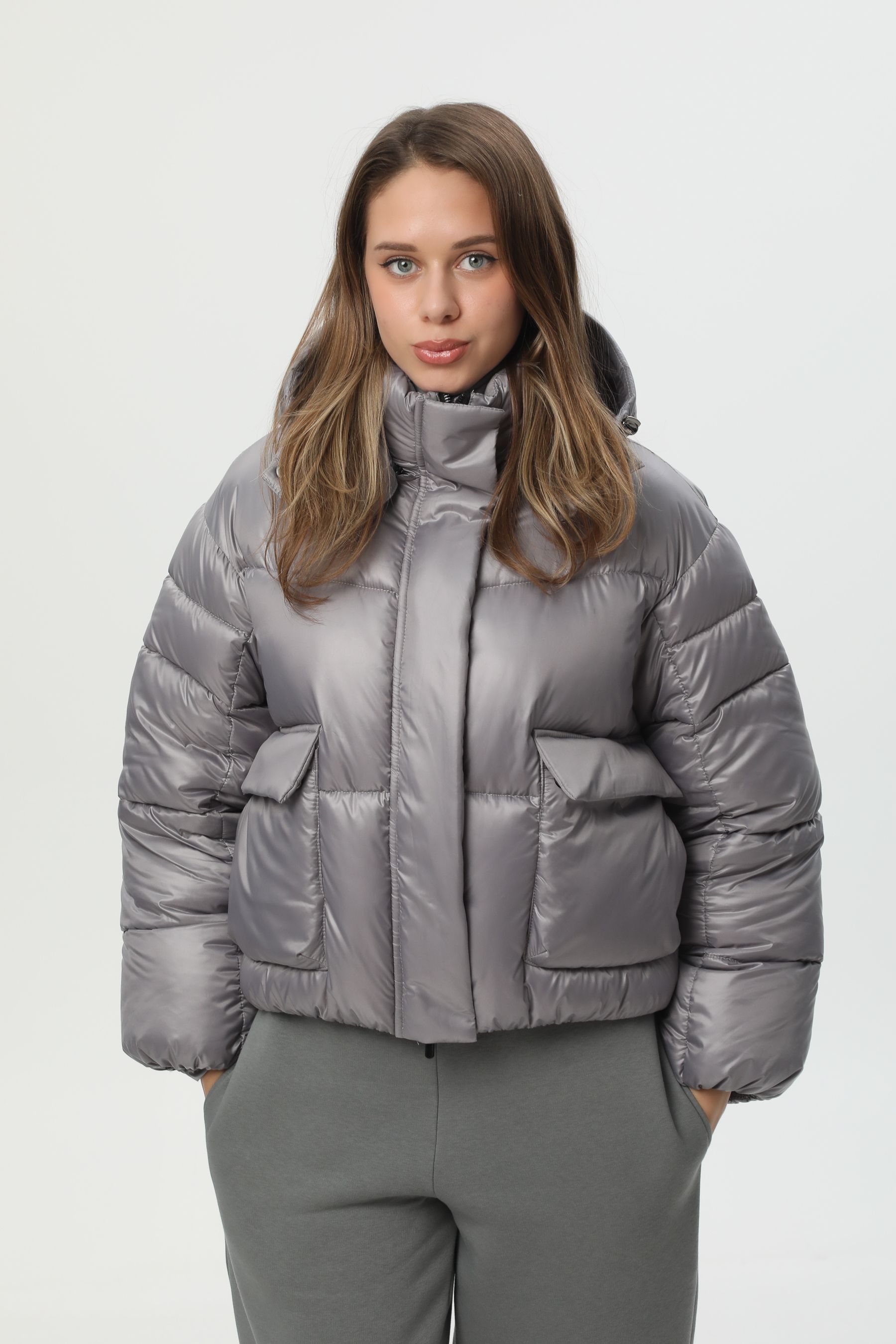 Коротка сіра куртка-пуховик CozyShield 1 559OILGRAY фото